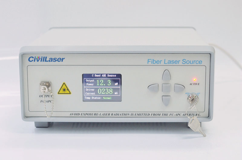 데스크탑 ASE Broadband Light Source C-Band 100mW SM 파이버 레이저 소스 ASE-C-100-SM